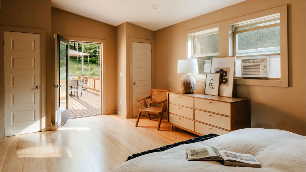 How to Clean Your Room Like a Pro in Just 1 Hour