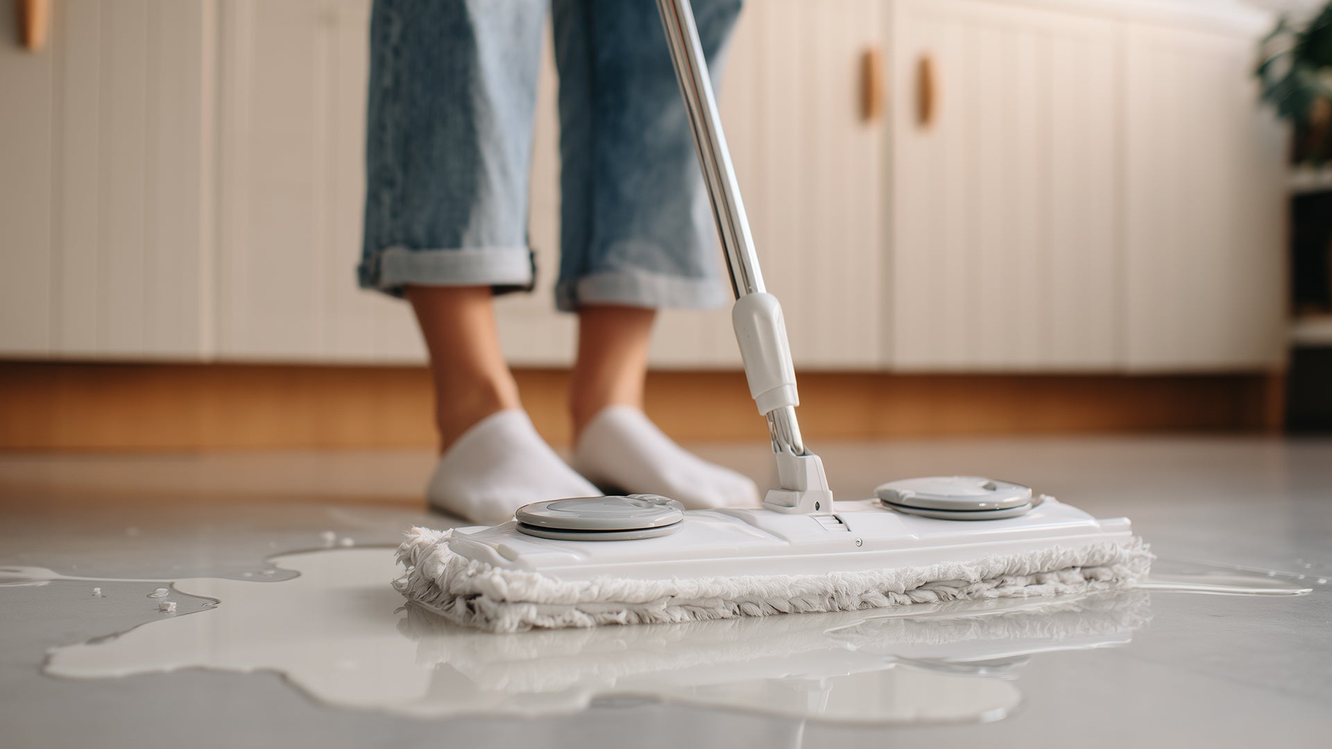 How to Clean Up After a House Party (Even When You’re Exhausted)