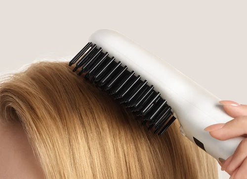 5D Wide-Bristled Brush for Relaxing Styling