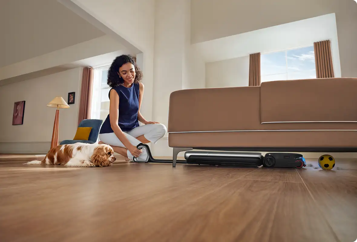Dreame Aero Ultra Steam cleaning a pet living area